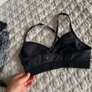 Lululemon sports bra